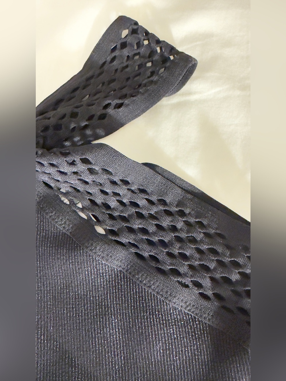 Express Body Contour Seamless Ribbed Mesh High Neck Bodysuit - Picture 5 of 13